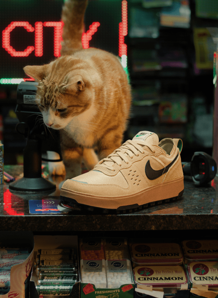 Matching nikes outlet
